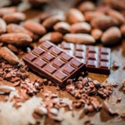 پخش و فروش عمده انواع کاکائو در ایران